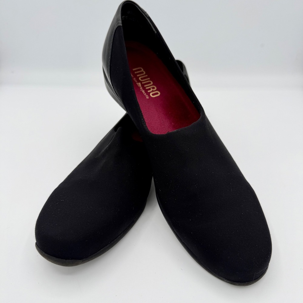 Munro American Womens Black Stretch Fabric Leather Slip On Shoes Size 9 N 8380